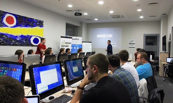 Cilj je ovih radionica pružiti potrebna teorijska i praktična znanja polaznicoma da nove ideje pretvore u korisne mobilne aplikacije.