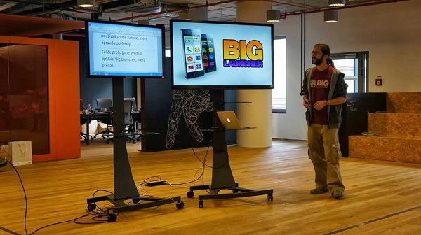 Jan Husak in Wayra.