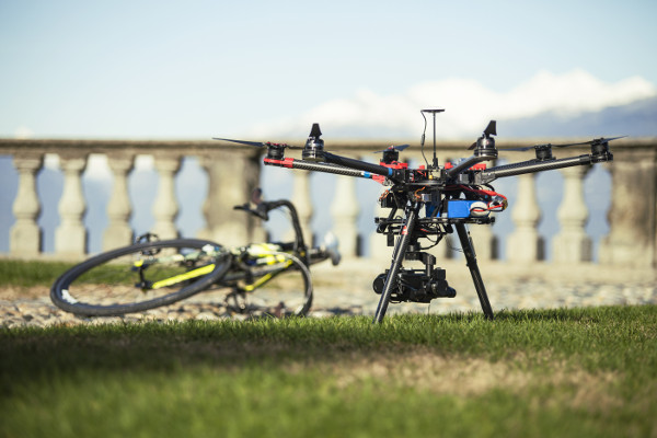Dron 2