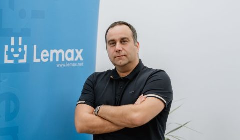 Lemax